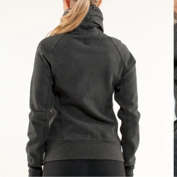 Lululemon  Cuddle Up Jacket. Heathered gray. - Picture 3 of 14